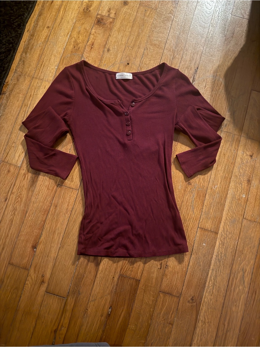 Ribbed Henley Long-Sleeve Top in Burgundy